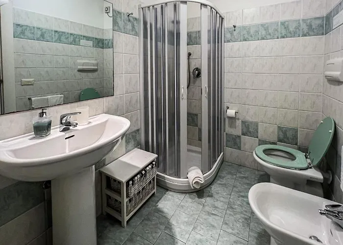 阳台旅馆 3* 奧爾比亞